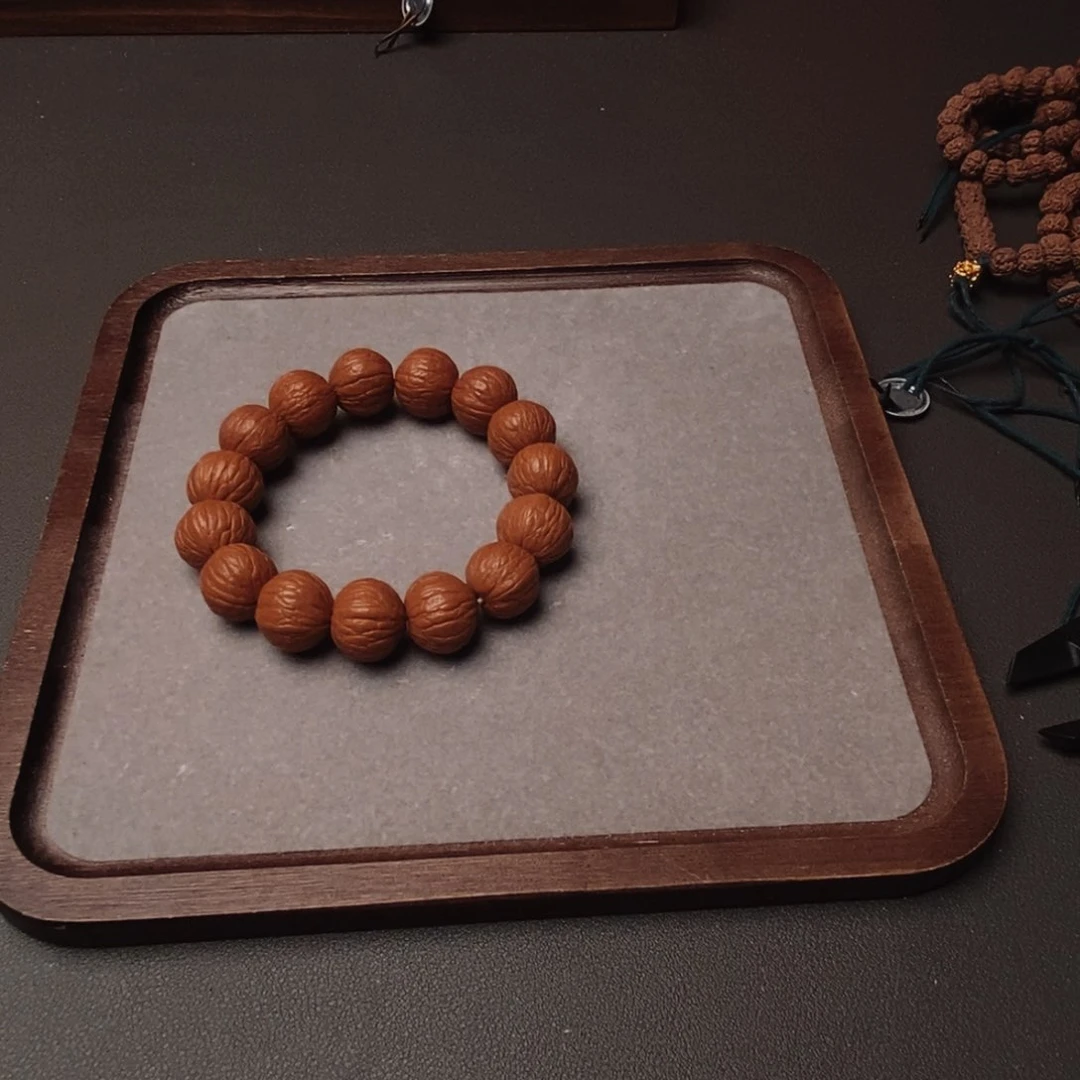 吊坠金刚菩提哦哦哦哦哦哦哦哦哦