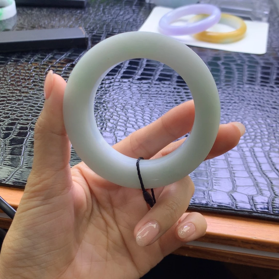 未镶嵌纯天然A货翡翠定制翡翠