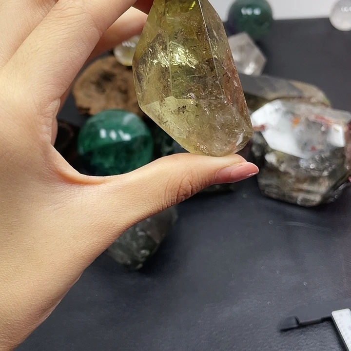 珠宝半成品未镶嵌水晶75水晶石