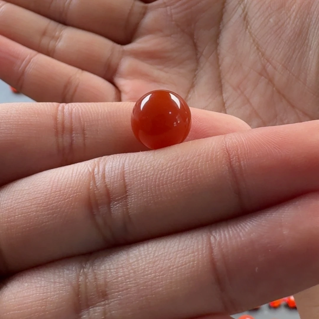 南红玛瑙未镶嵌圆珠11.6mm