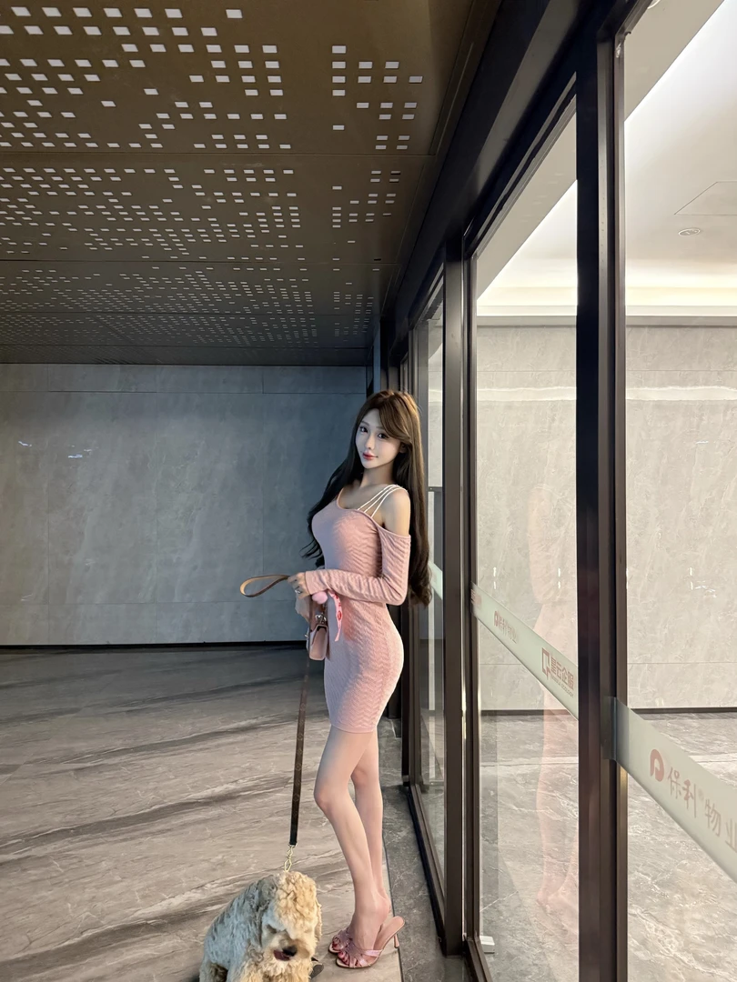 现货VK「粉邂逅」M纹针织连衣裙纯御欲性感显白轻奢气质时尚性感