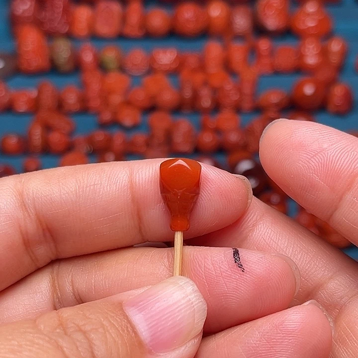 未镶嵌配饰南红玛瑙无相三通8mm