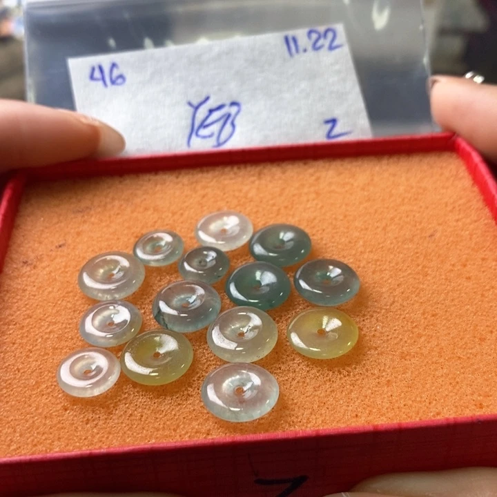 定制翡翠未镶嵌不退