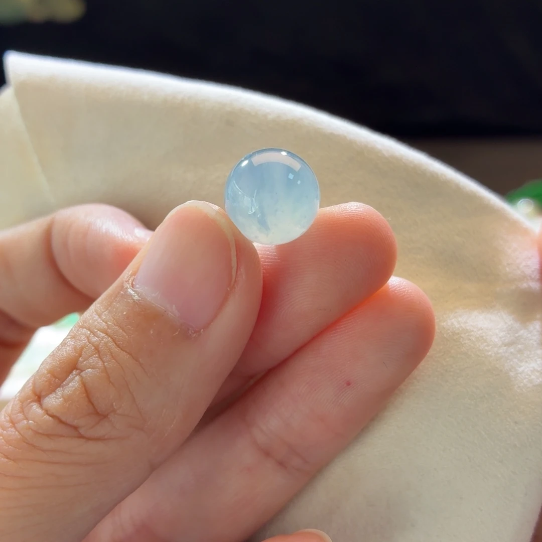 定制翡翠未镶嵌卡11.3漏爆蓝莓只有一颗