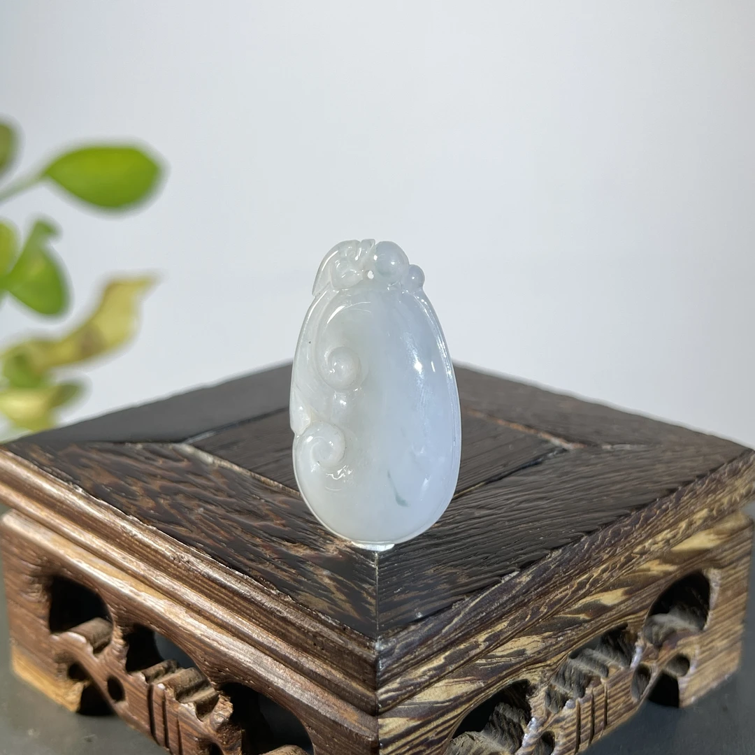 JYB11-27  天然缅甸A货翡翠  如意