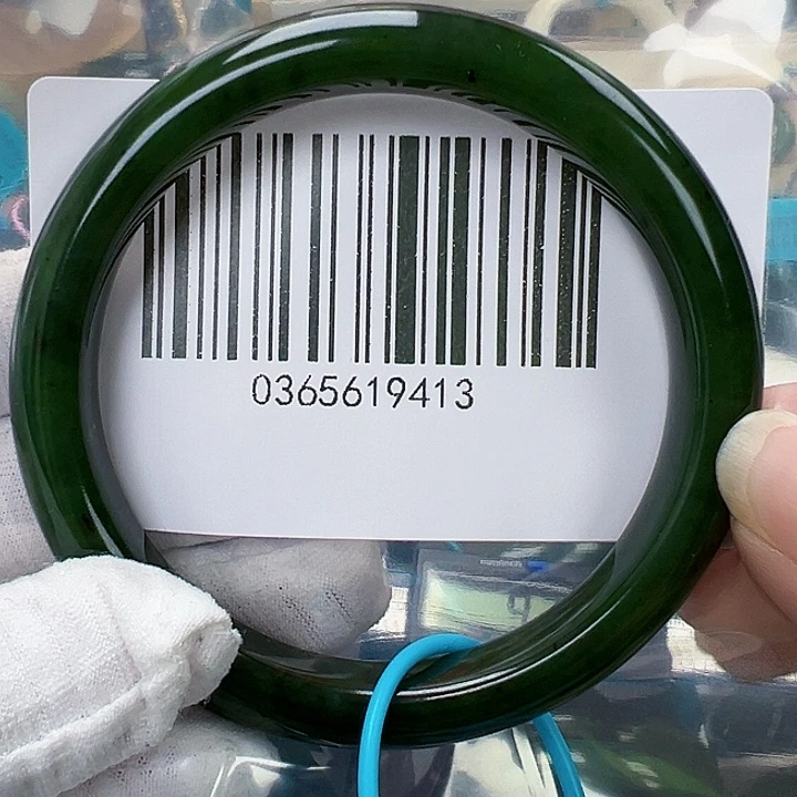 和田玉未镶嵌手镯62