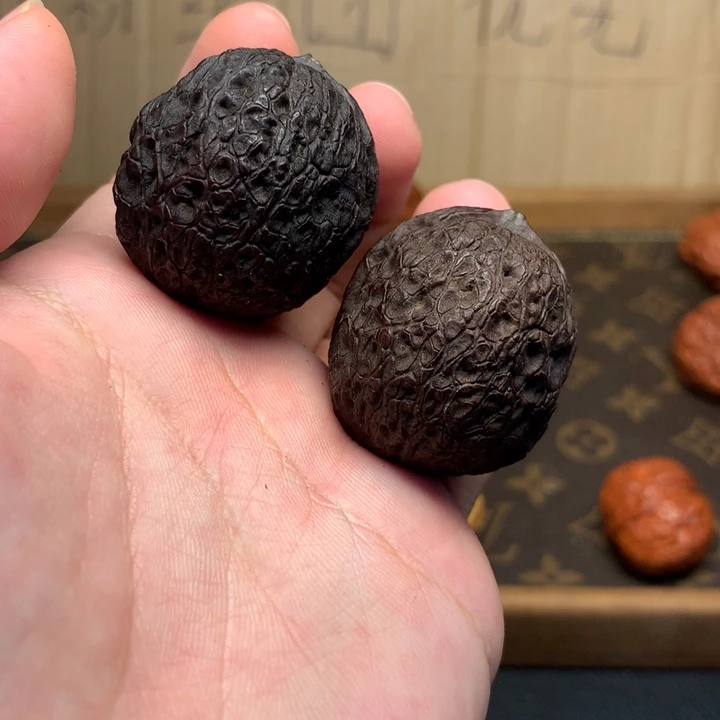 文玩核桃把件39地闷