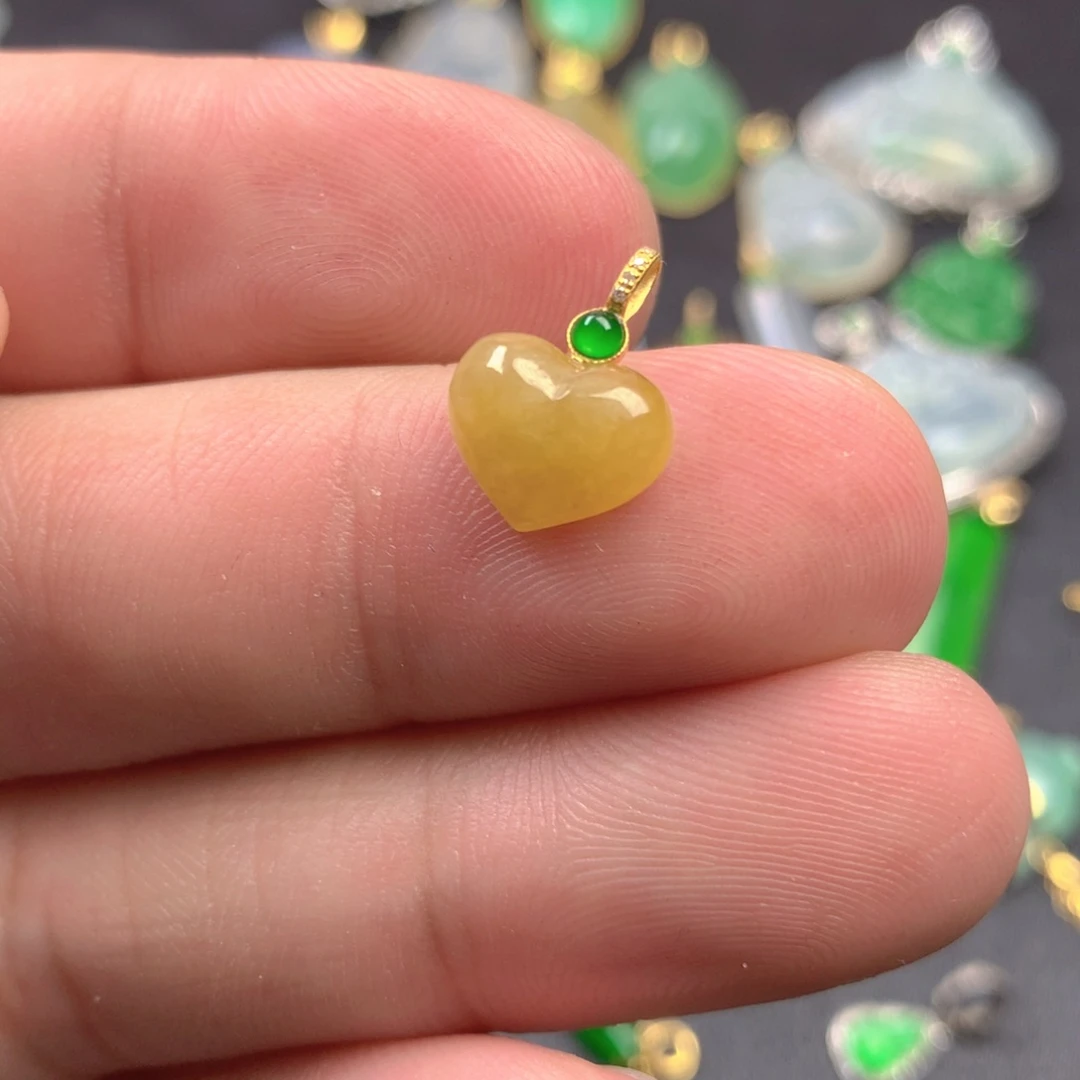 【闪购商品】颈饰18K金镶嵌翡翠翡翠