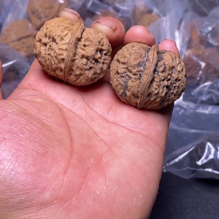吊坠文玩核桃云南铁核桃炸福利96号