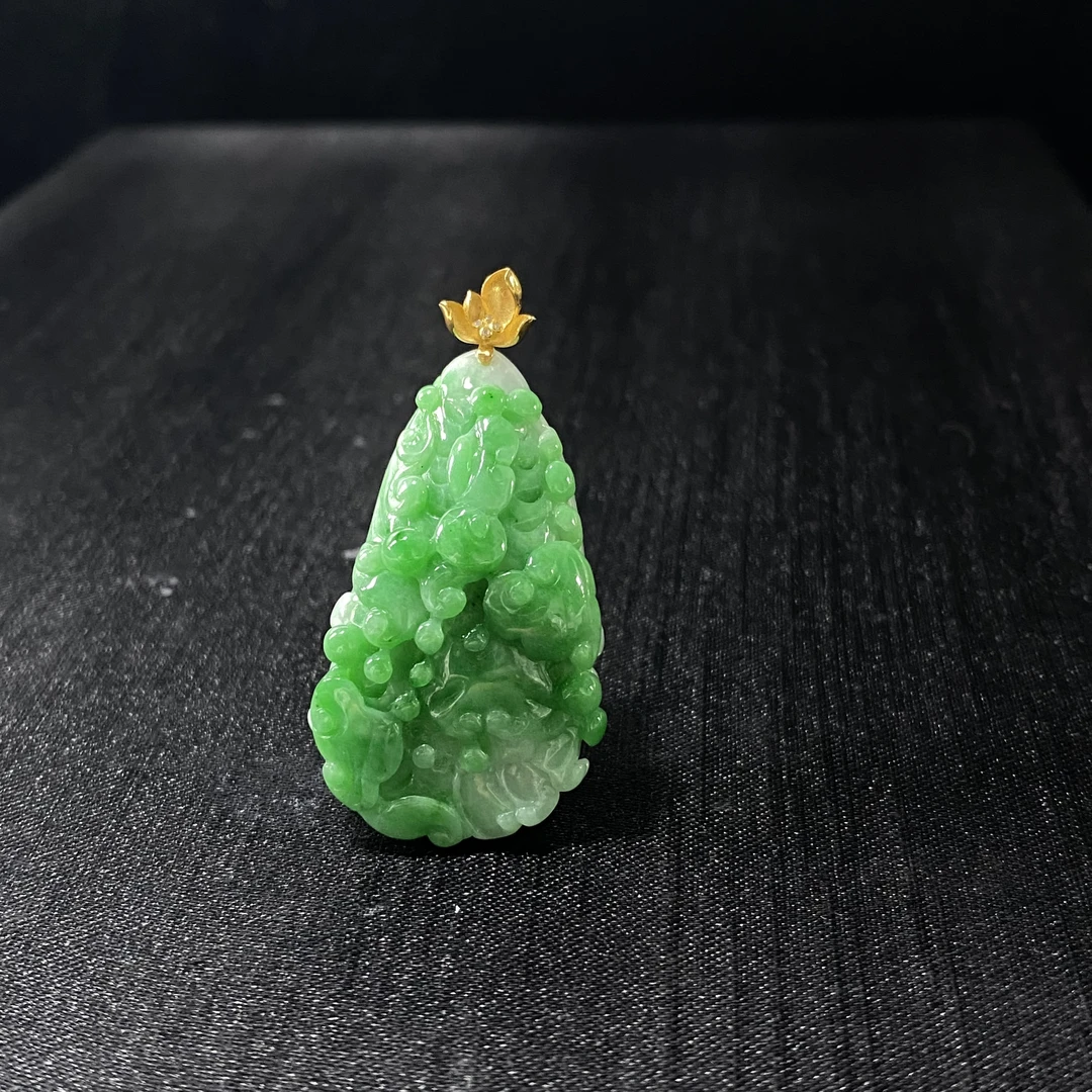 32天然缅甸翡翠A货18k白菜/800504/上海嘉禾拍卖