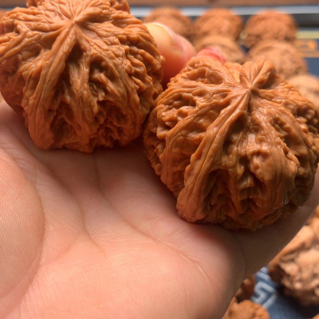 【闪购商品】把件文玩核桃随*.粗筋46