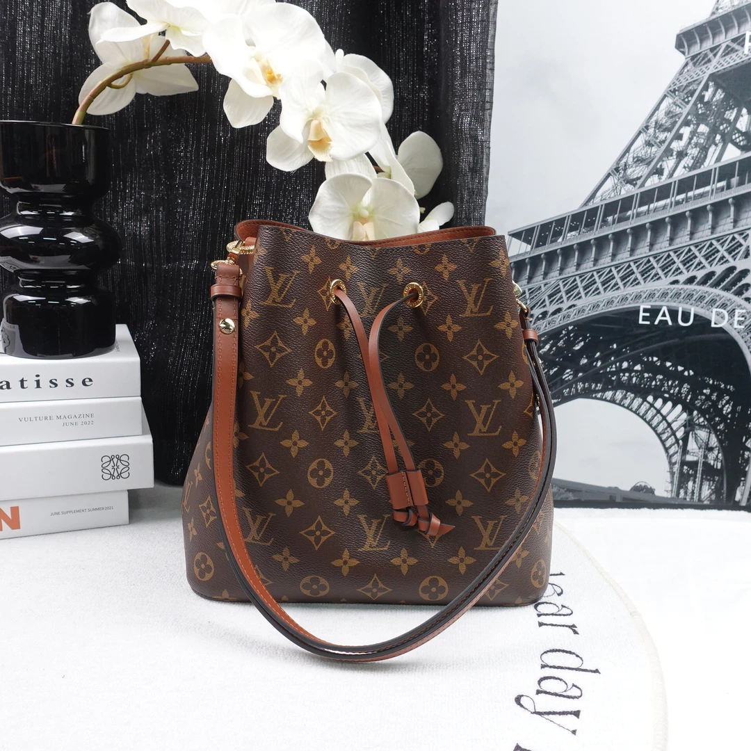 99新 LouisVuitton/路易威登 单肩包/T20160304