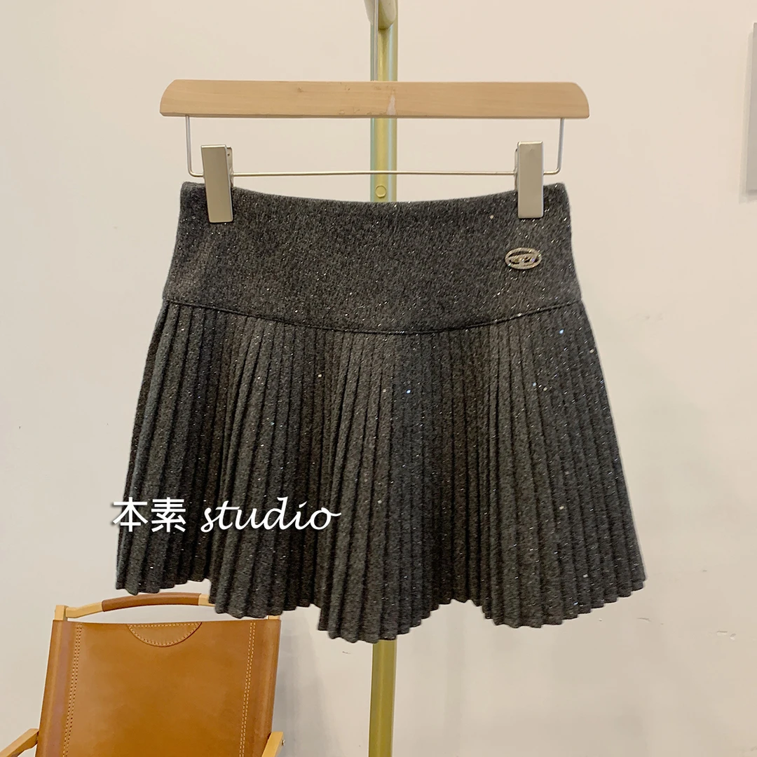 C3129腰侧拉链毛呢亮闪百褶短裙