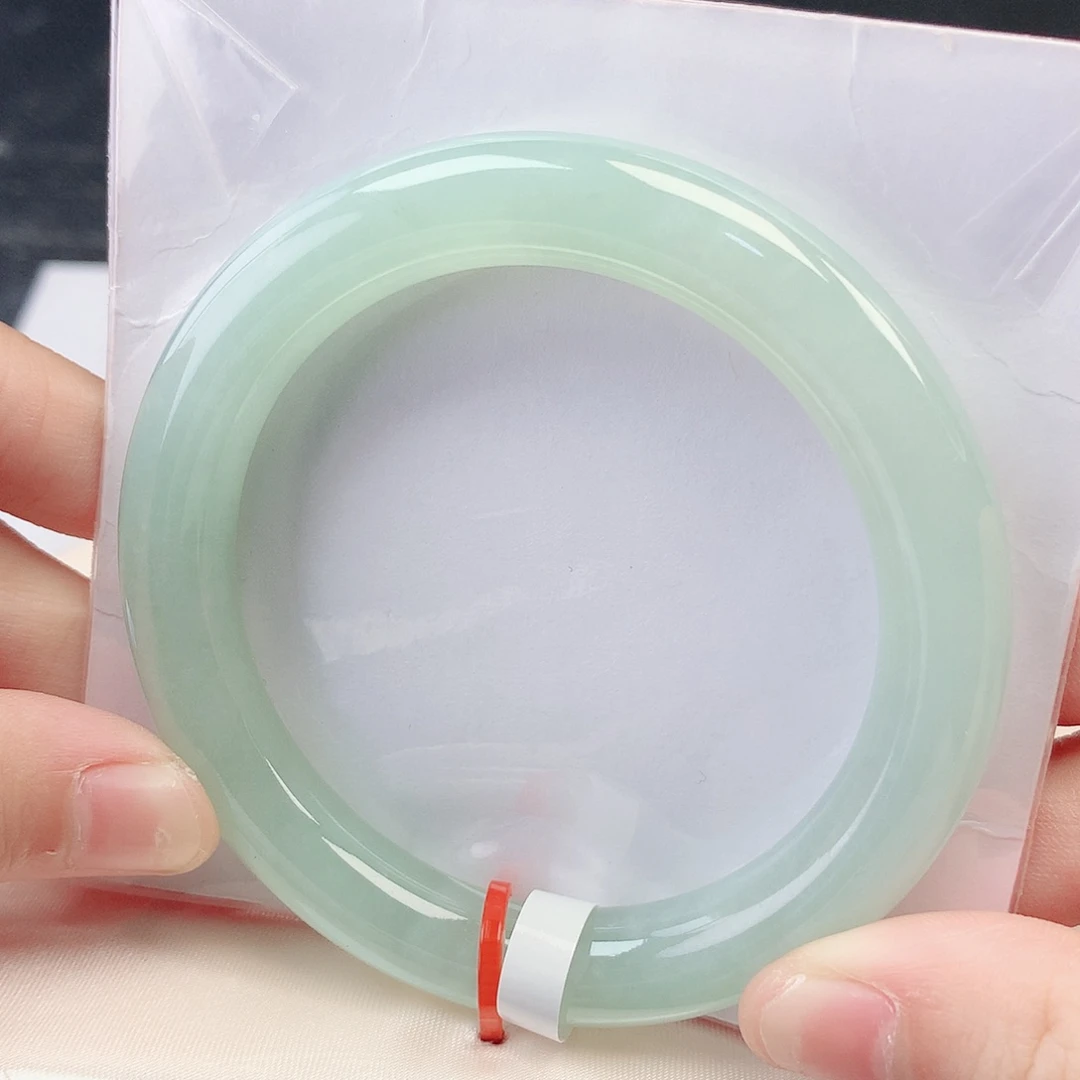 翡翠未镶嵌手镯53圈