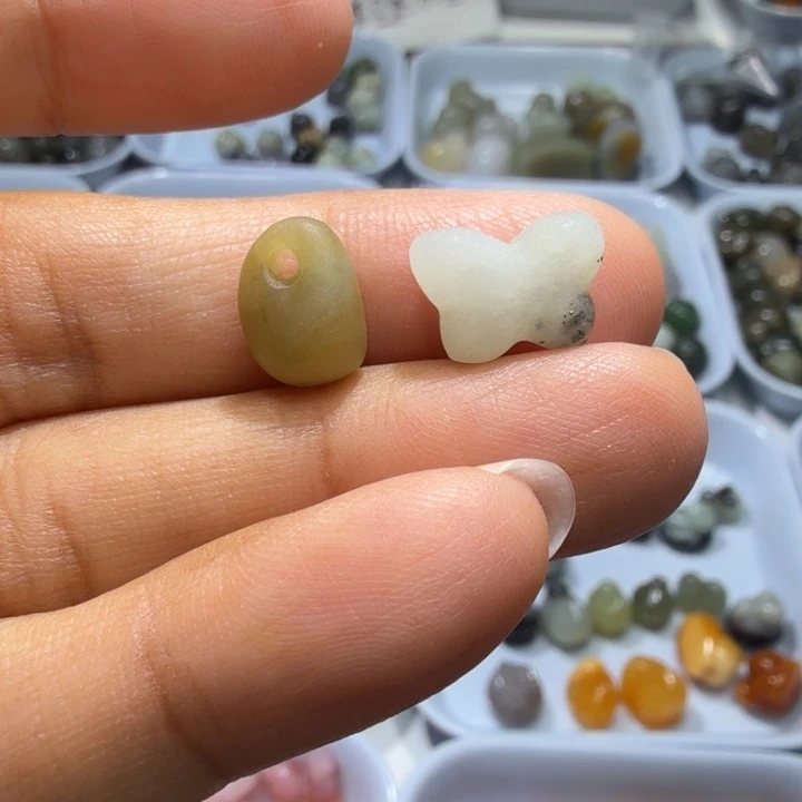 和田玉未镶嵌珠宝半成品