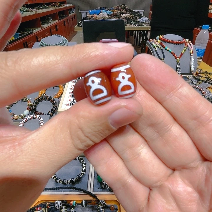 未镶嵌玛瑙/玉髓珠宝奇石