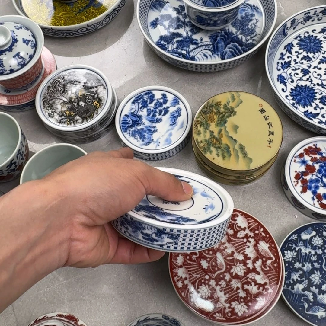 摆件青花山水盖置