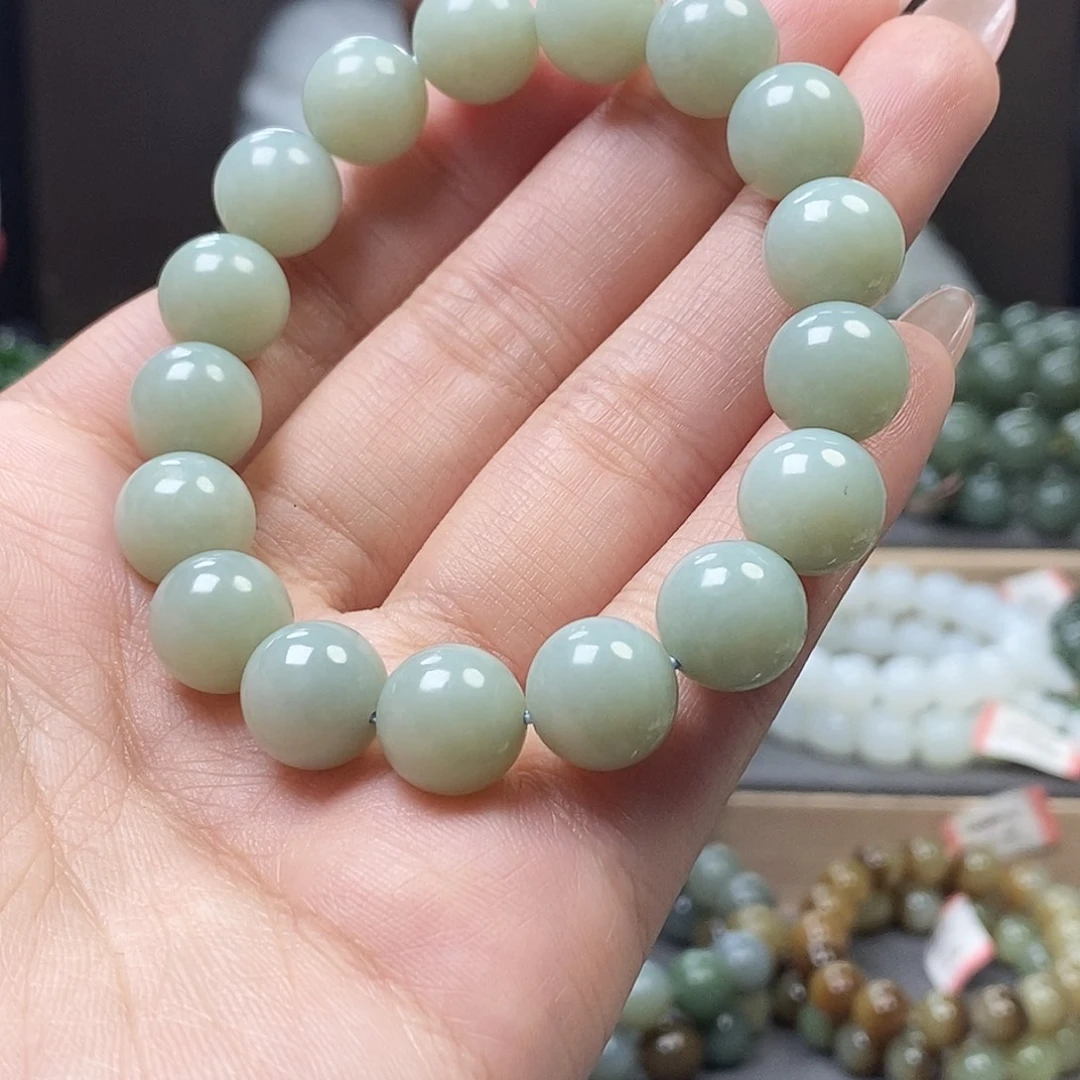 和田玉未镶嵌手链且末奶白蓝12m