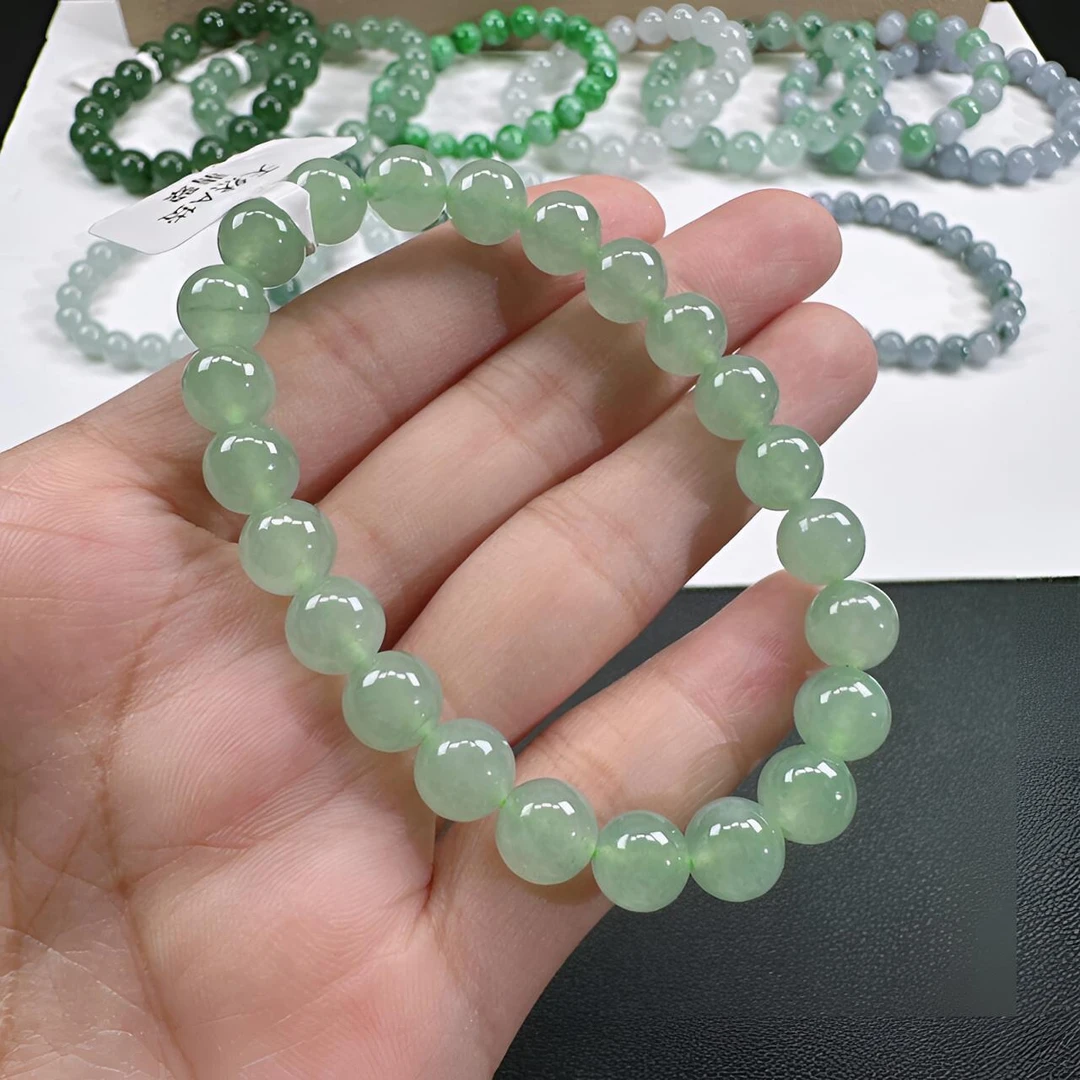 天然A货翡翠卡8.2mm老坑冰种水润圆珠果绿晴底精美女士手串