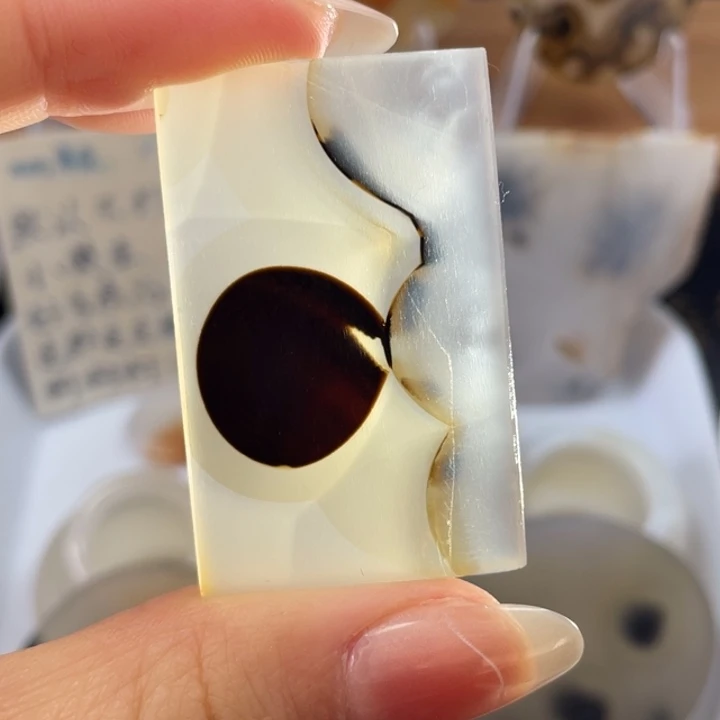 玛瑙/玉髓未镶嵌牌子