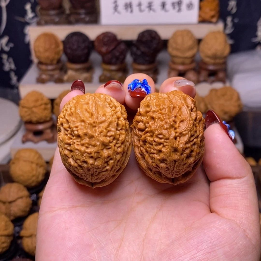 把件文玩核桃Z26水龙纹绣球39尺