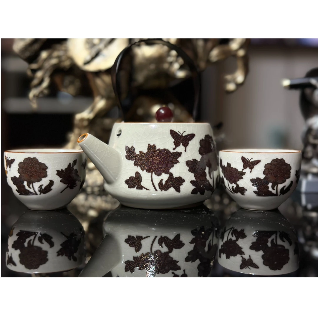变色牡丹提梁壶加两杯--152
