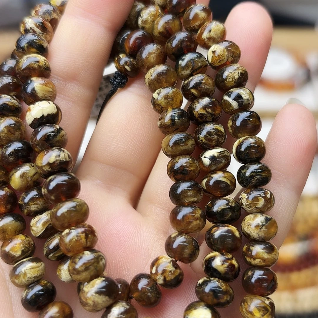 琥珀未镶嵌裸石八91391