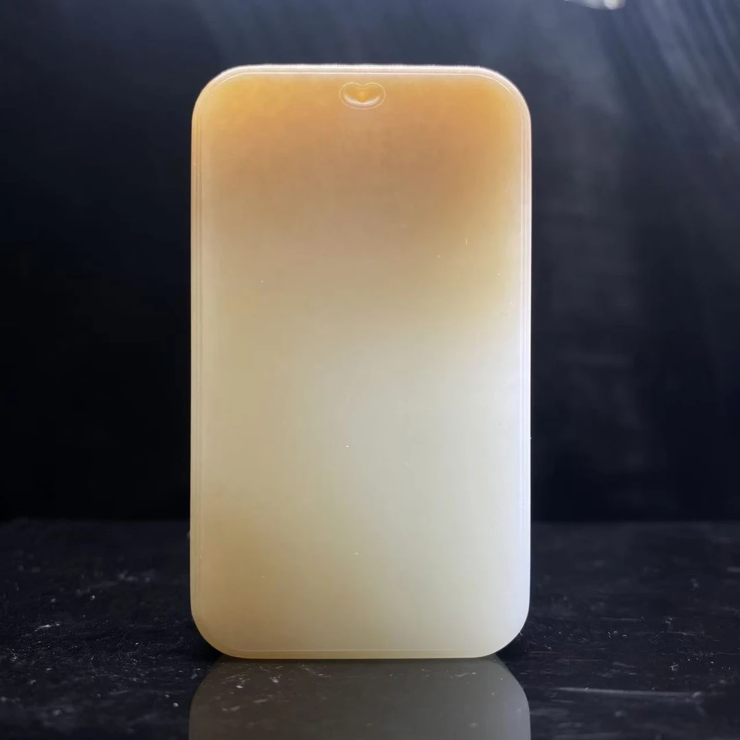 A365 和田玉吊坠 LW745500