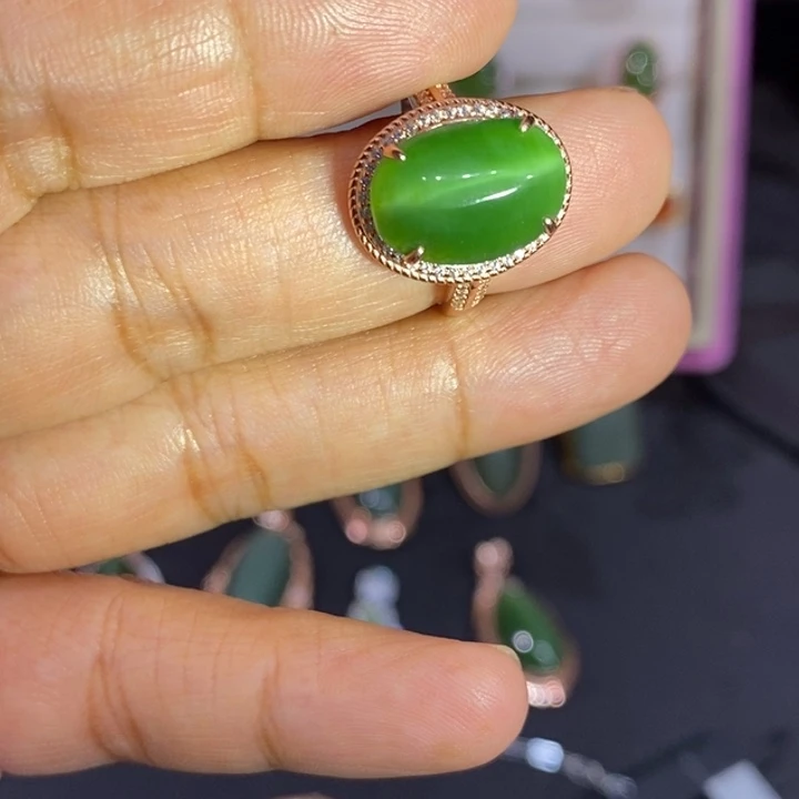 颈饰银S925镶嵌和田玉（碧玉）