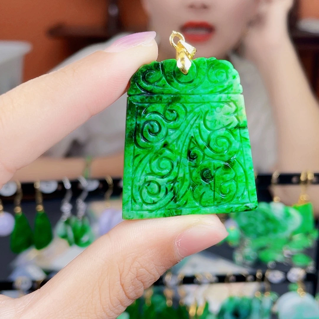 翡翠未镶嵌耳饰饰品