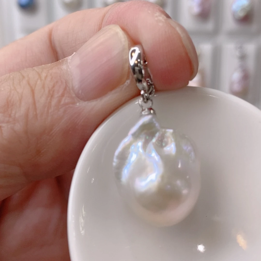 颈饰未镶嵌淡水珍珠