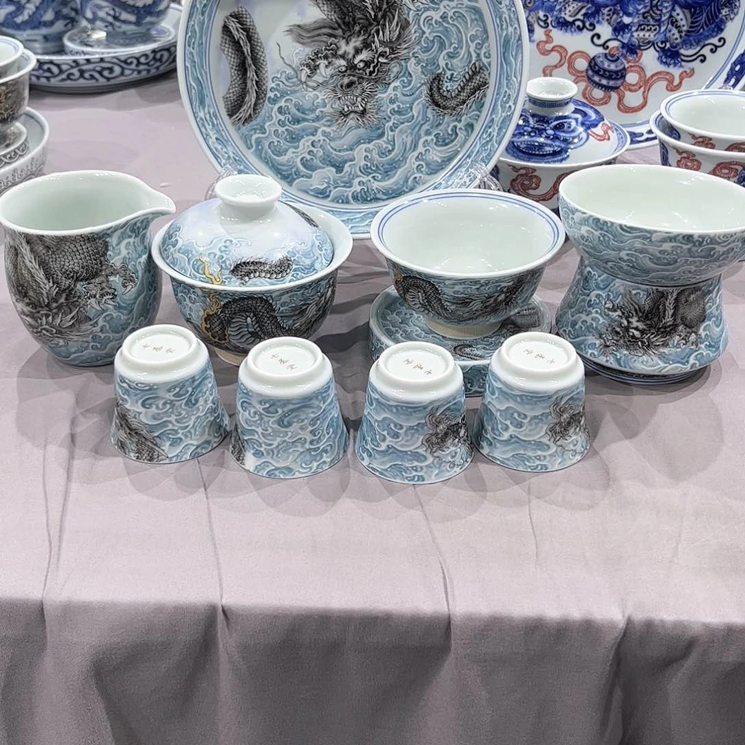 景德镇陶瓷艺术品