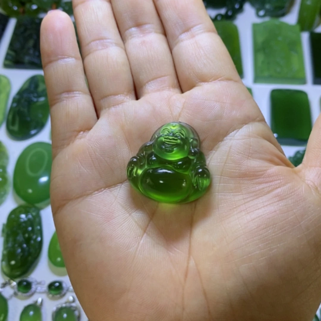 【闪购商品】蛇纹石玉颈饰未镶嵌