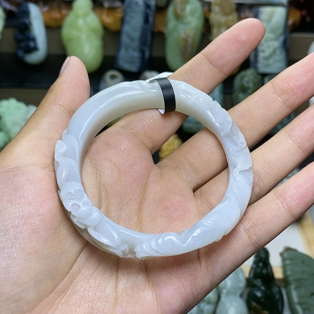 【闪购商品】颈饰未镶嵌和田玉?*?