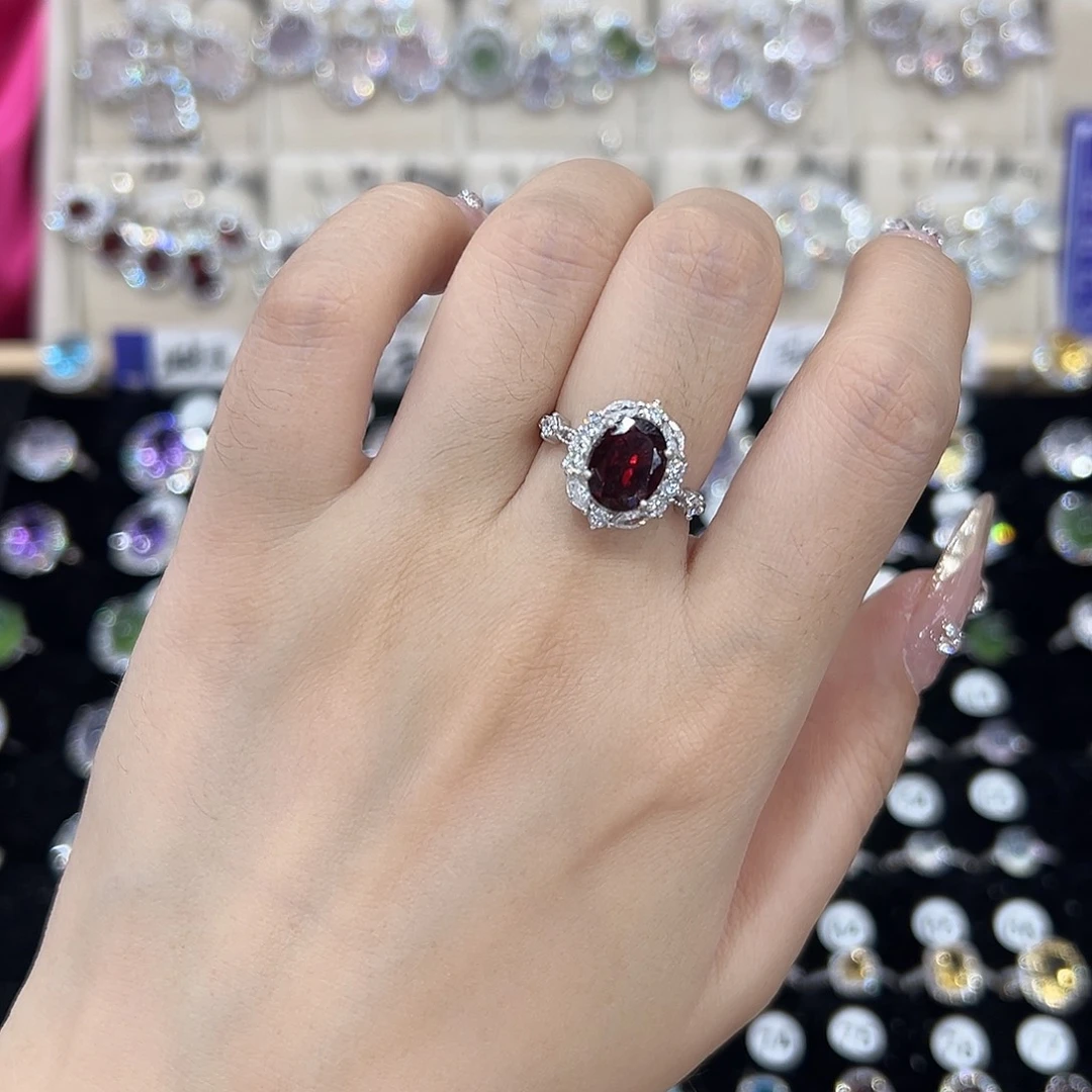 豆****石榴石戒指银S925镶嵌