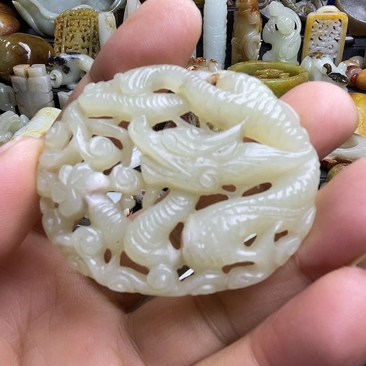 颈饰未镶嵌和田玉