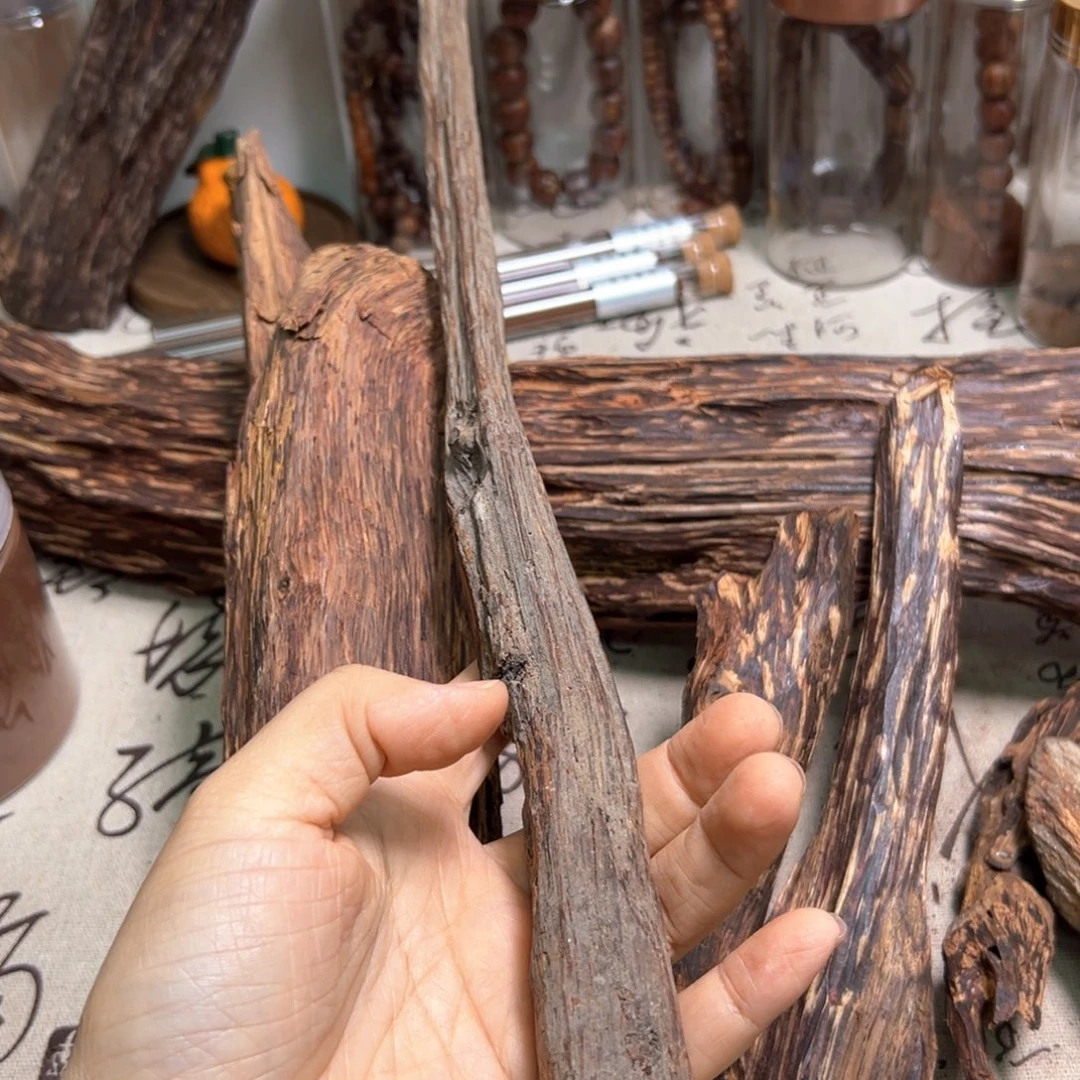 香榧木J****0大叶老料土埋120克