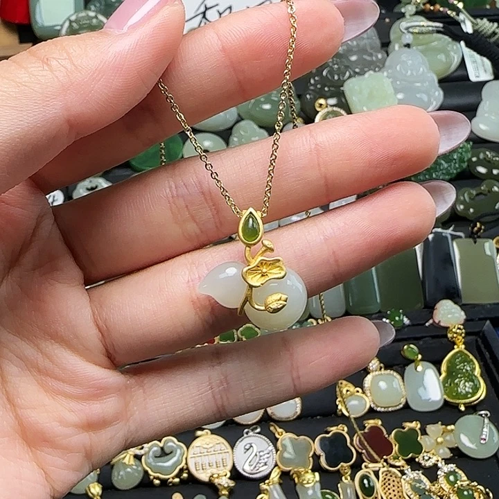 颈饰银S925镶嵌和田玉送链子送绳