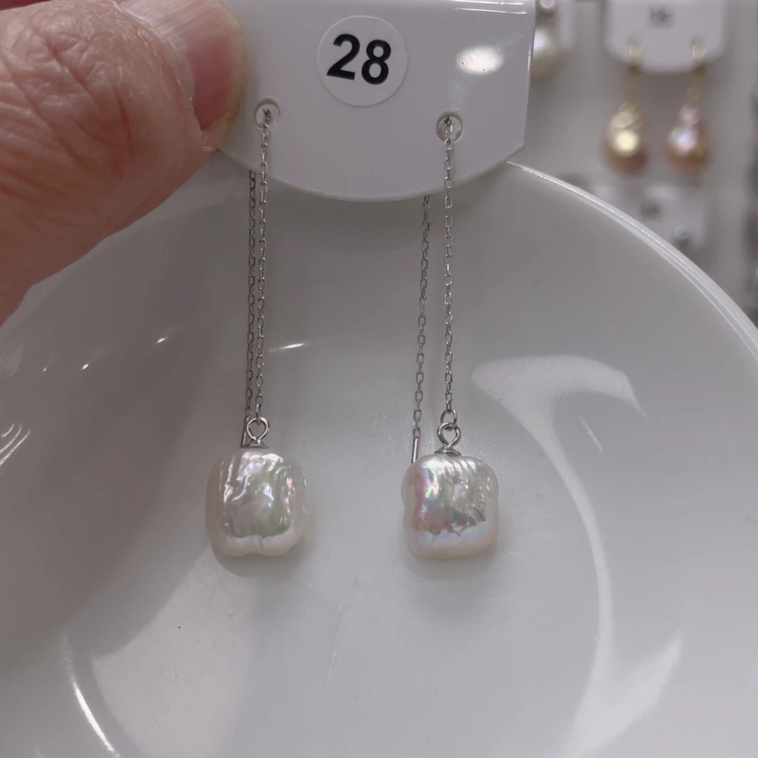 颈饰未镶嵌淡水珍珠