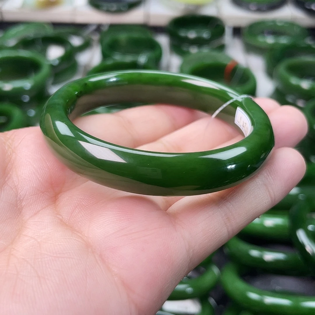 和田玉（碧玉）手镯未镶嵌