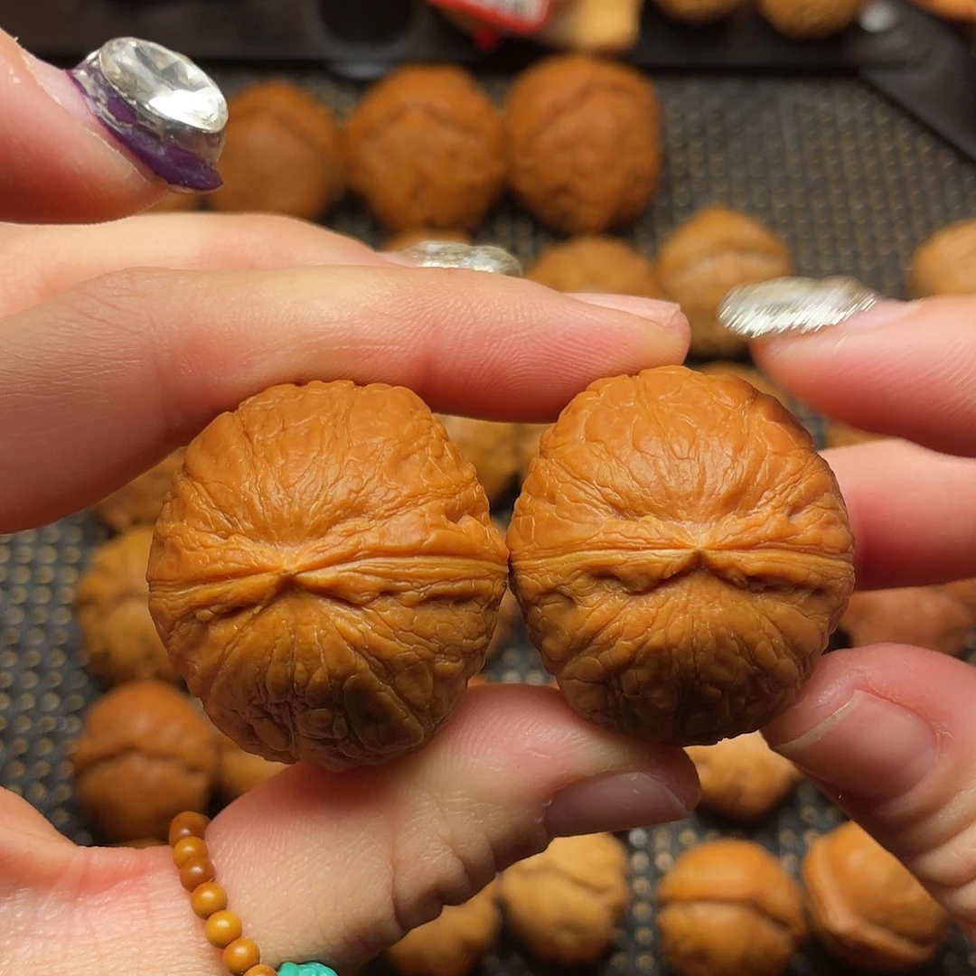 文玩核桃吊坠35尺全品闷尖元宝80006