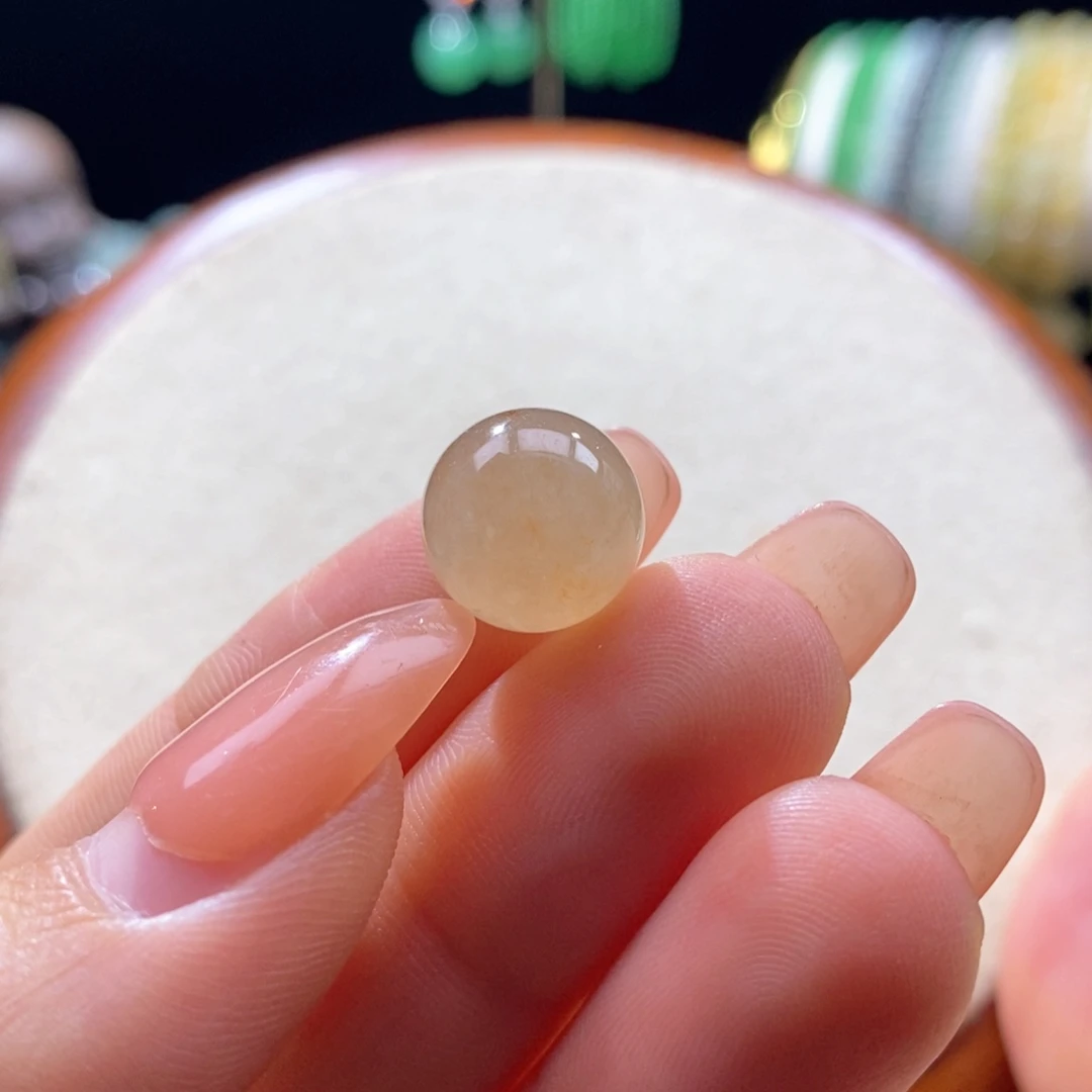 翡翠未镶嵌颈饰翡翠夕阳色圆珠