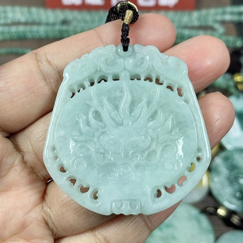 【闪购商品】翡翠颈饰未镶嵌玉吊坠翡翠玉龙牌