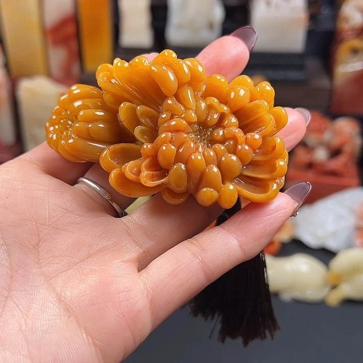 寿山石老性芙蓉石