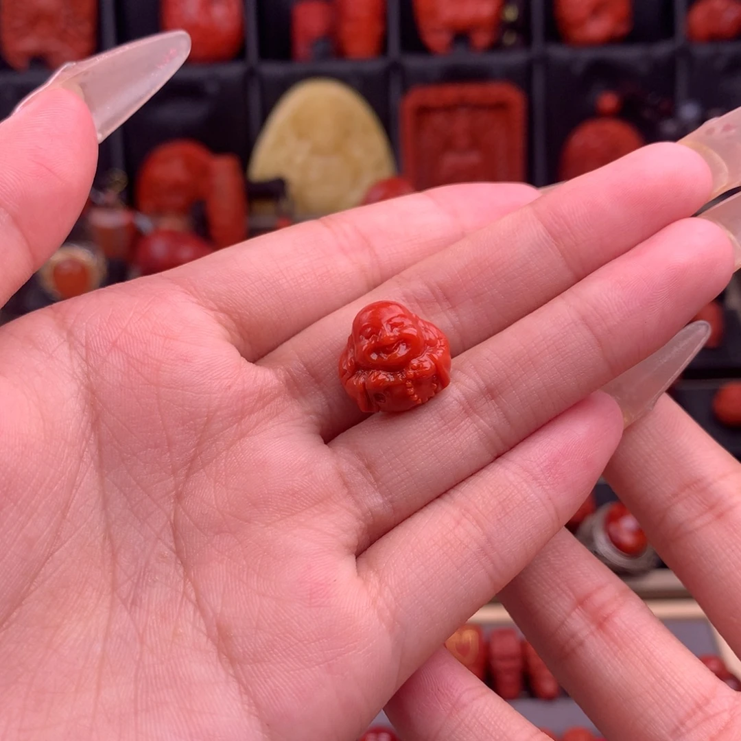 未镶嵌精工雕刻笑佛14+南红玛瑙