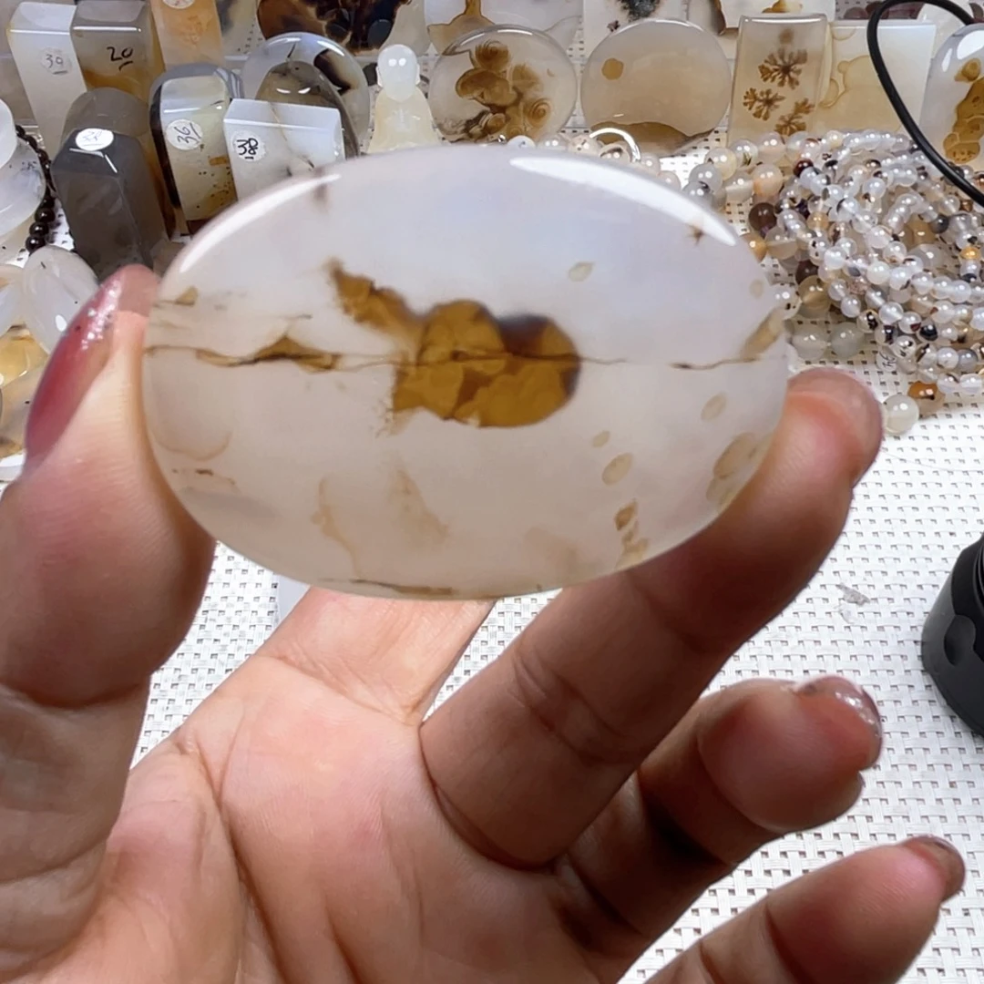 玛瑙/玉髓未镶嵌颈饰