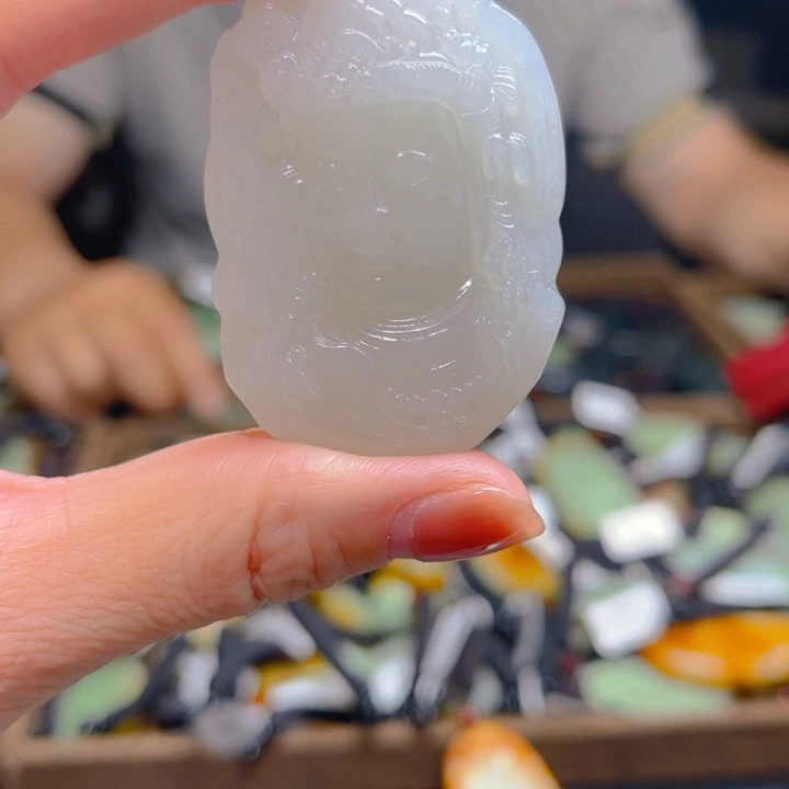 【闪购商品】和田玉未镶嵌颈饰