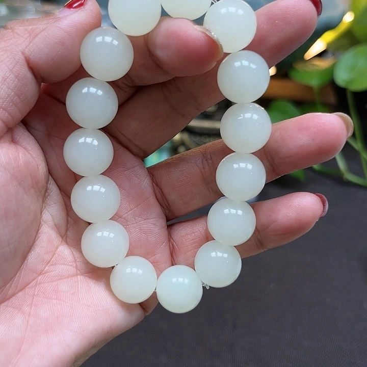 和田玉手串未镶嵌