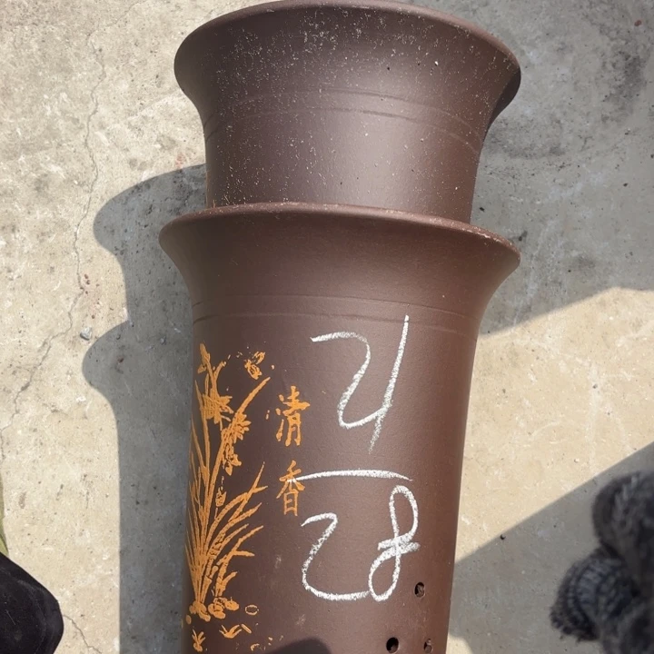 紫砂花盆紫砂的花