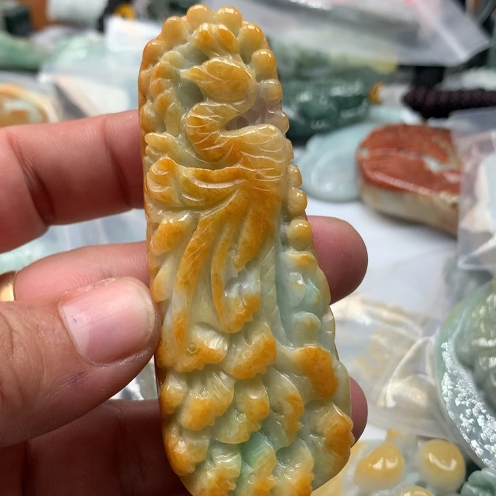 翡翠未镶嵌颈饰保真天然a货翡翠